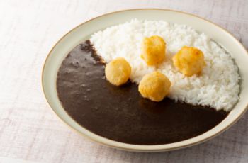 ひとくちイカフライカレー